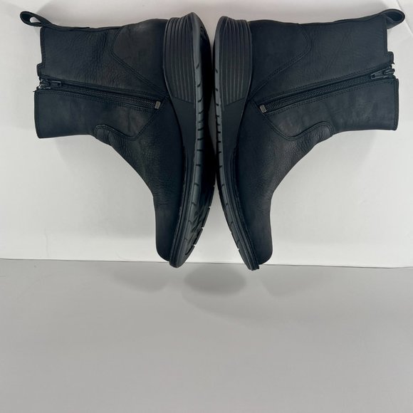Merrell Travvy Black Leather Waterproof Boots Size 7.5 Bootie Mid Calf Size Zipp - Picture 11 of 14